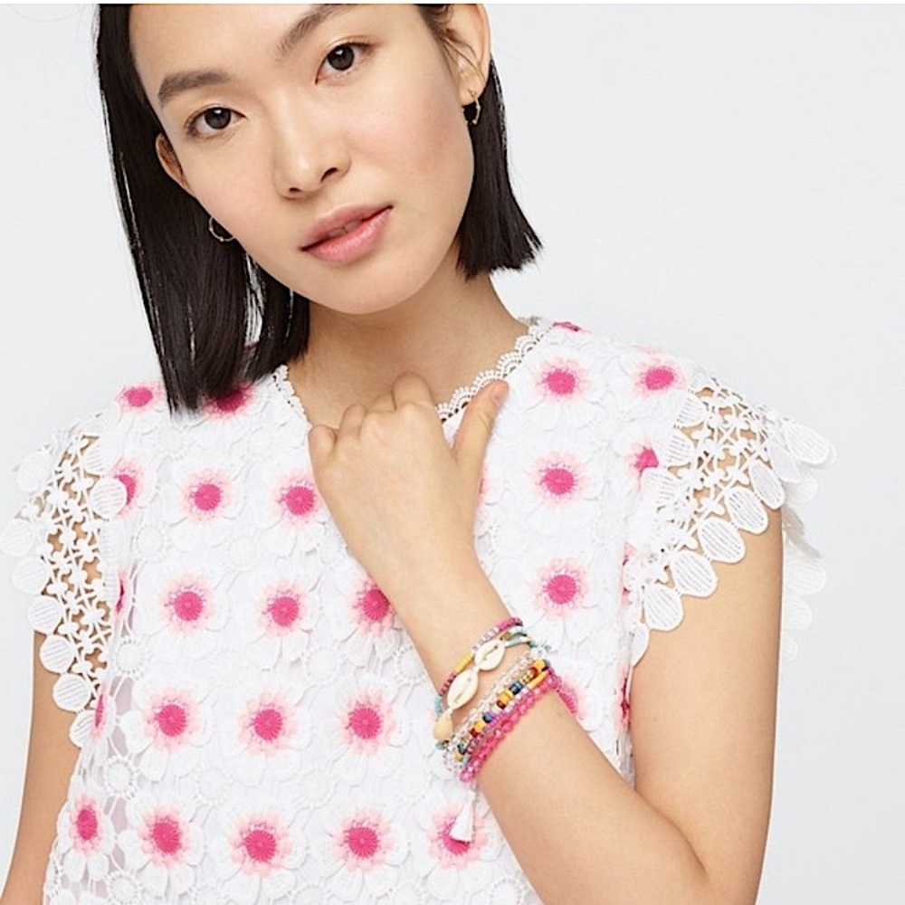 J. CREW Brilliant White Hot Pink Floral Circle Crochet Lace Blouse SMALL
